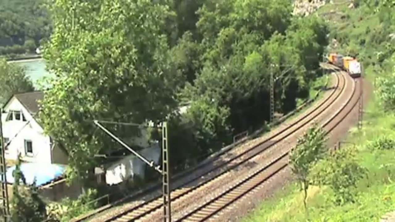 Züge und schiffe bei der loreley, 181, crossrail 185, mrce 189, 145, 3x 101, 427, 428, 460