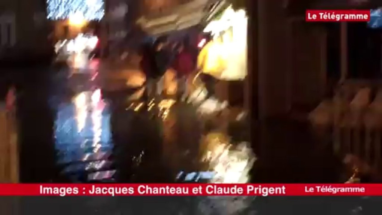 Morlaix. L'eau commence à sortir des bouches d'égouts