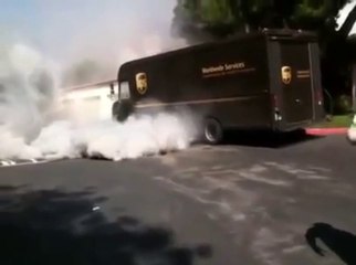 UPS en mode écolo - son camion est mort!