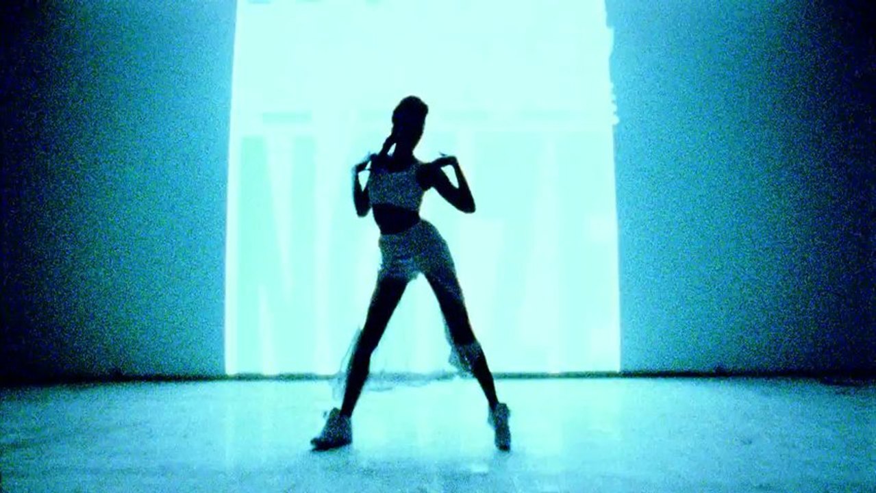 M.I.A. - Bring The Noize