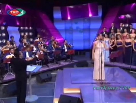 Belgin GÖK-Aşka Gönül Vermem Aşka İnanmam (Unut Sevme Beni)