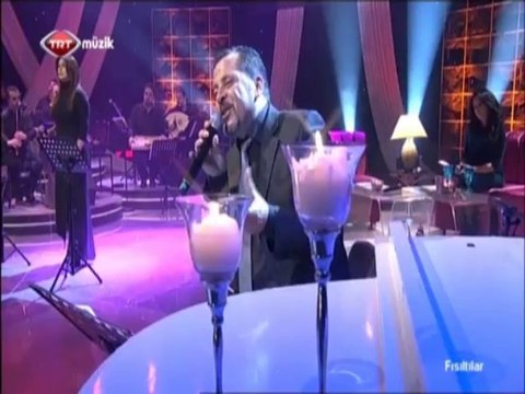 TRT Müzik Fısıltılar Ömer Faruk Gözoğlu Nilgün Kızılcı Kayadan İndim İlter Yeşilay 03-01-2014