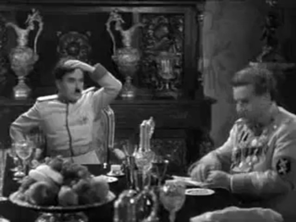 Great Dictator (1940) چارلی چاپلین ‏ـ دیکتاتور بزرگ