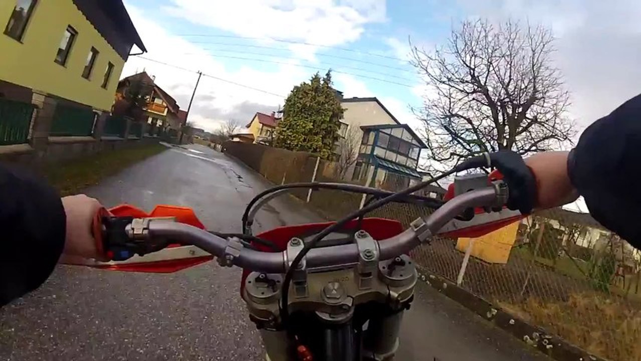 GoPro HD Hero 2 KTM 125 EXC Test Ride