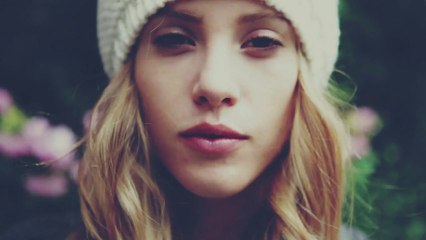 Tasha Franken for DOO.RI Under Ligne collection video LookBook (Fall-Winter 2011)