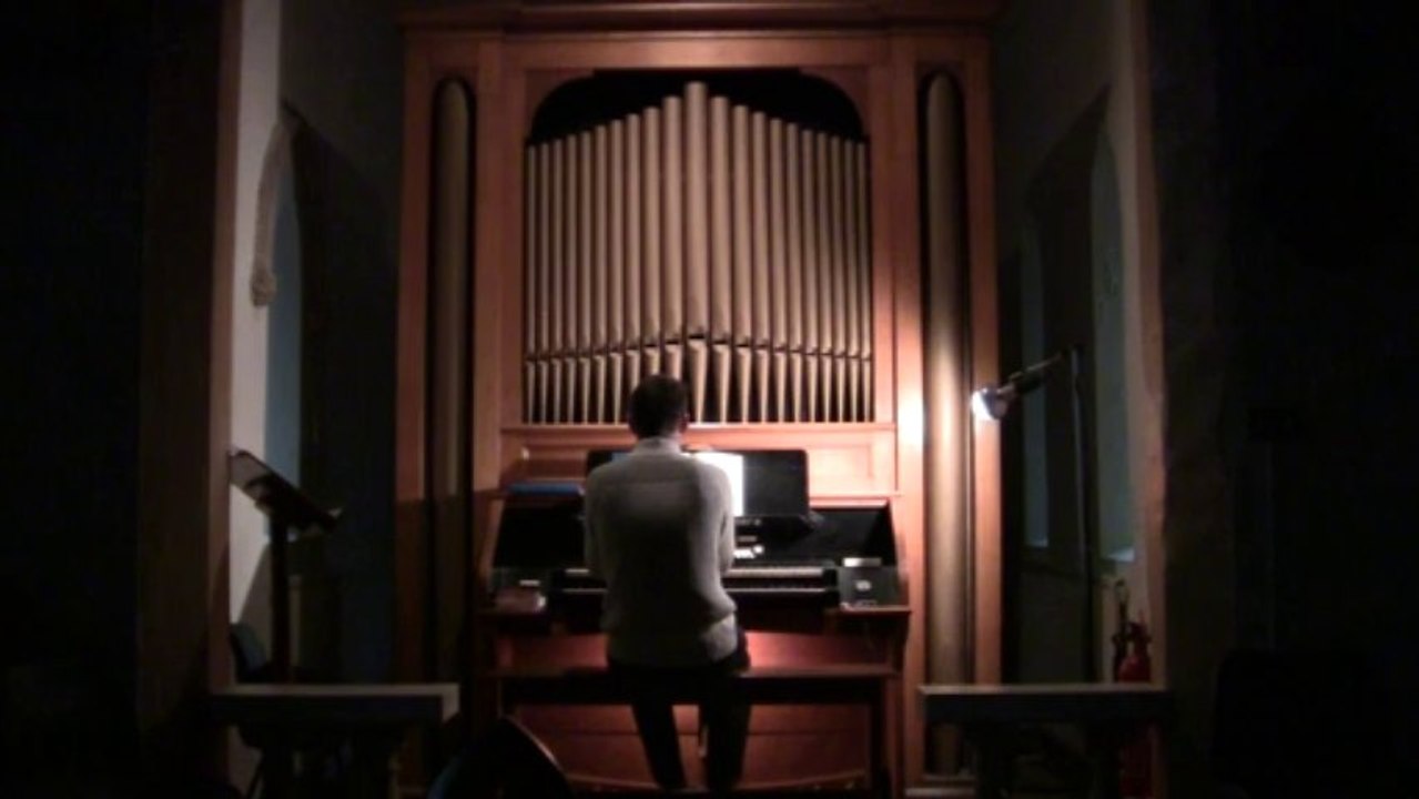 I'll sing God's praises - Chris Lawton at Our Lady and St Alphonsus Catholic Church, Hanley Swan, Worcestershire