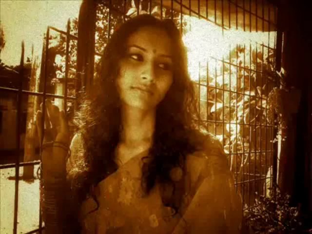 Raha Dekhe - Raincoat (2004) Full Song