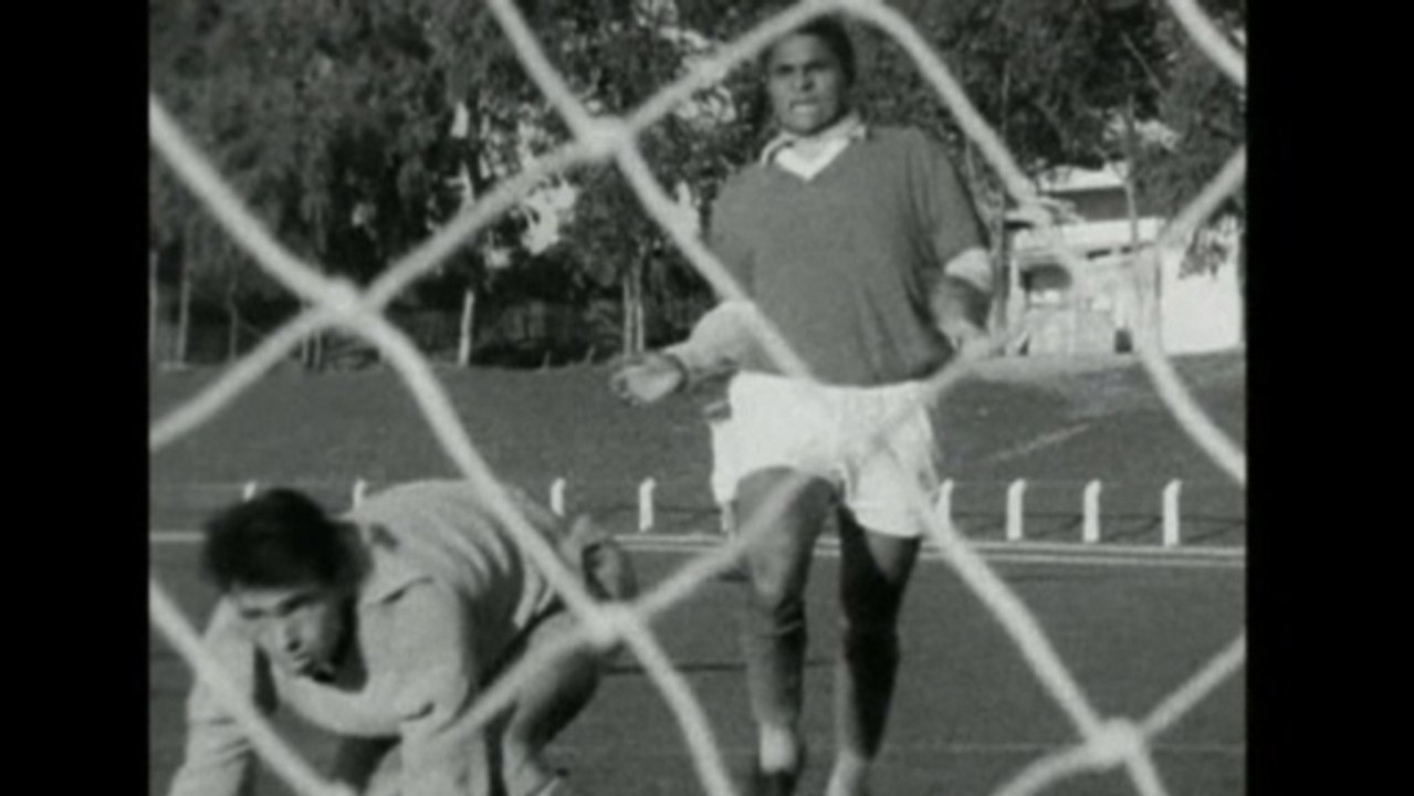 Soccer legend Eusebio dies at 71