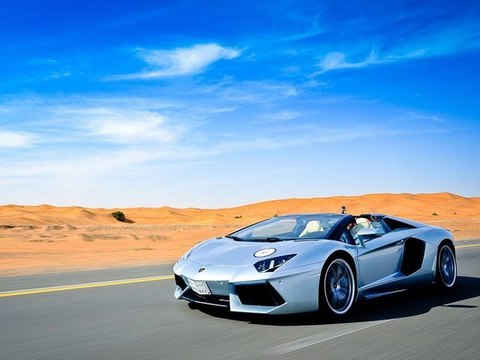 Lamborghini fête ses 50 ans à Dubaï