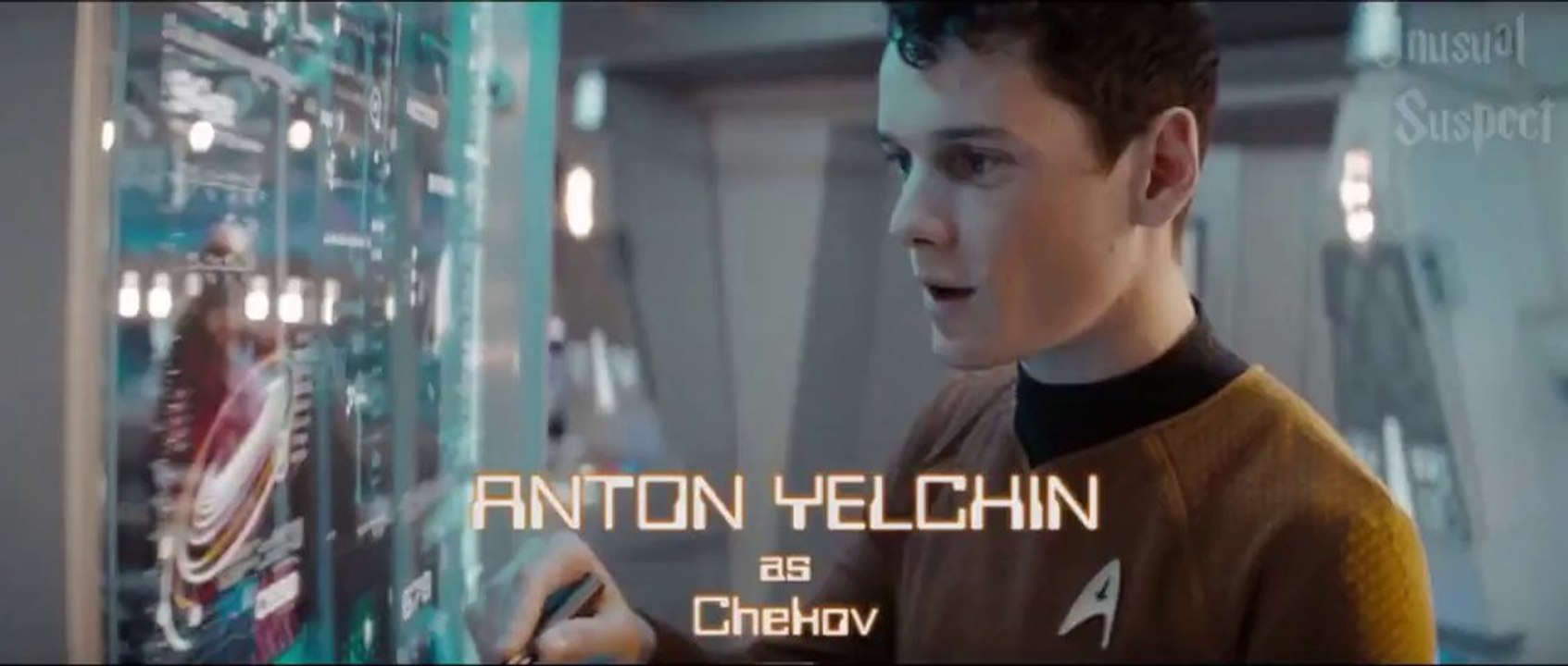 Star Trek contre Power Rangers - Mashup entre les 2 séries. Beaucoup de similitudes...