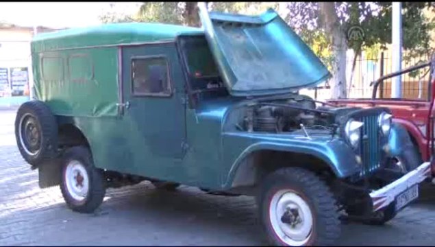 Yarım asırlık askeri cipler çiftçinin hizmetinde