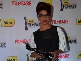 Priyanka Chopra Unveils The Special 3D Filmfare Trophy