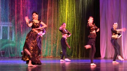 Main to tere pyar me, Indian Dance Group