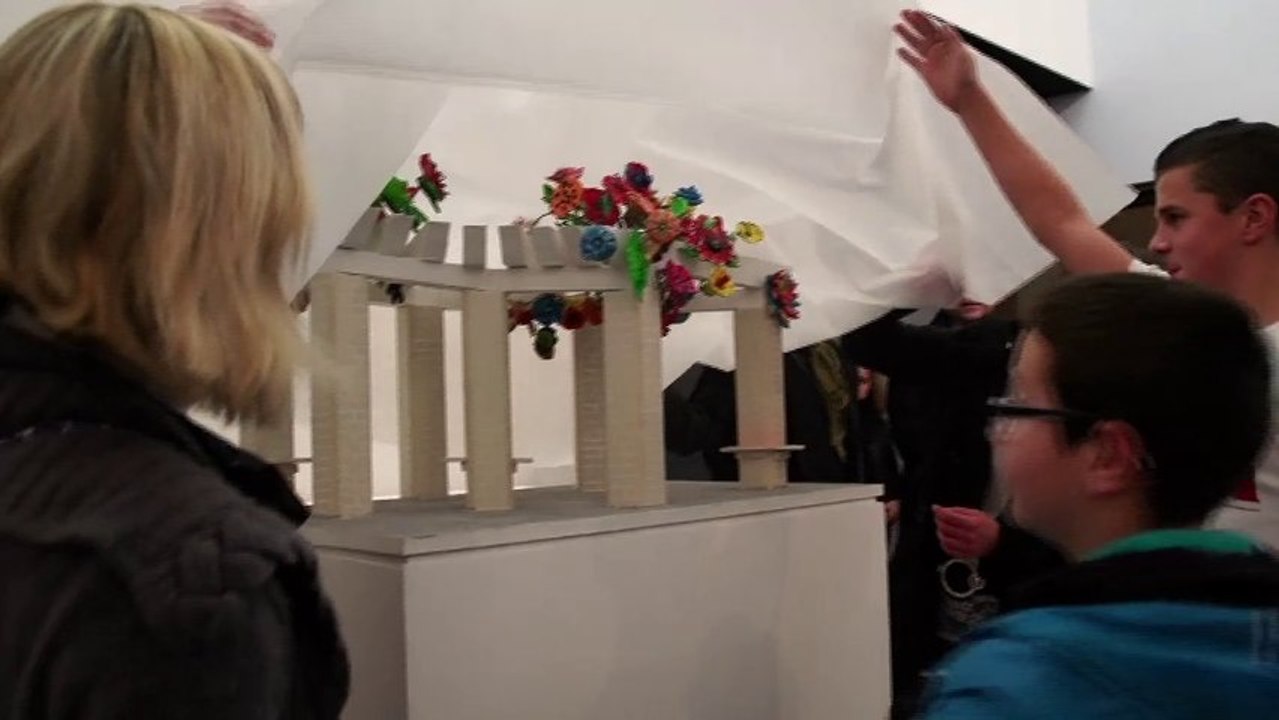 Les habitants Porte de Paris présentent leur projet de sculpture