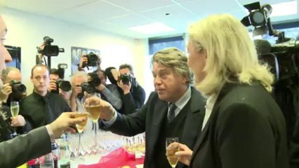 Marine Le Pen veut faire du FN le "parti de la vraie vie"
