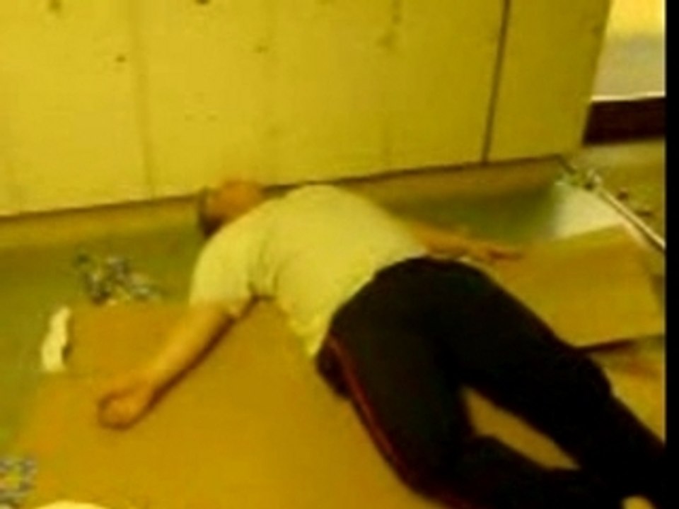 johny slipping