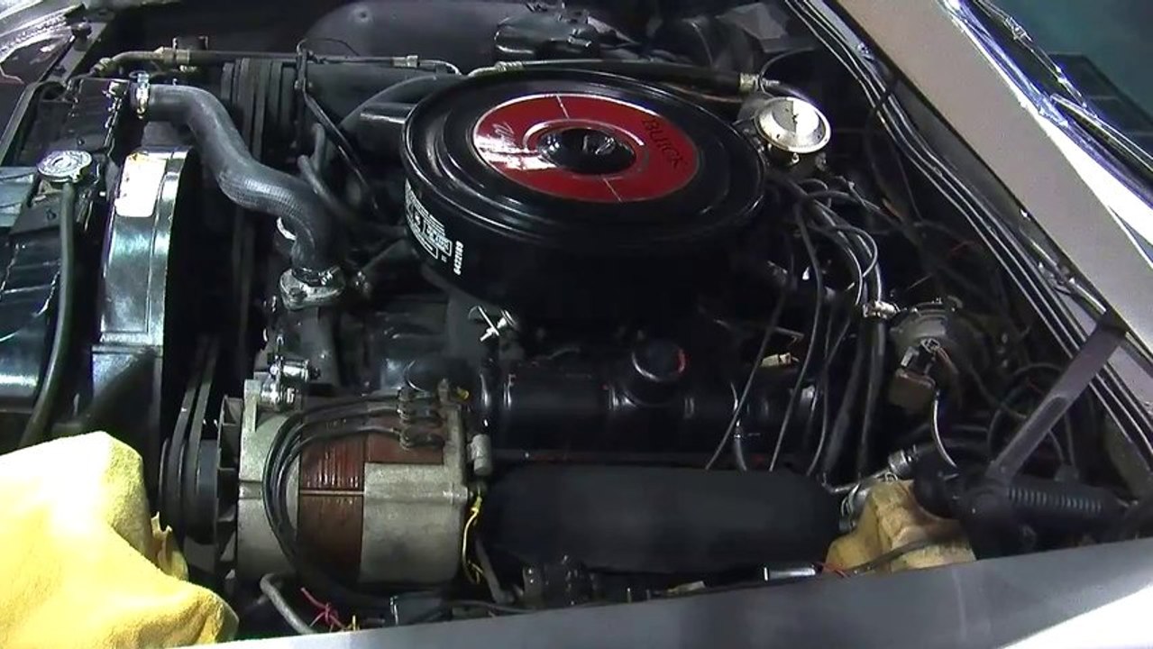 2013 Muscle Car And Corvette Nationals: 1963 Buick Riviera Silver Arrow Concept Car Video V8TV