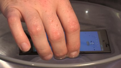 Eluga : le smartphone étanche par Panasonic