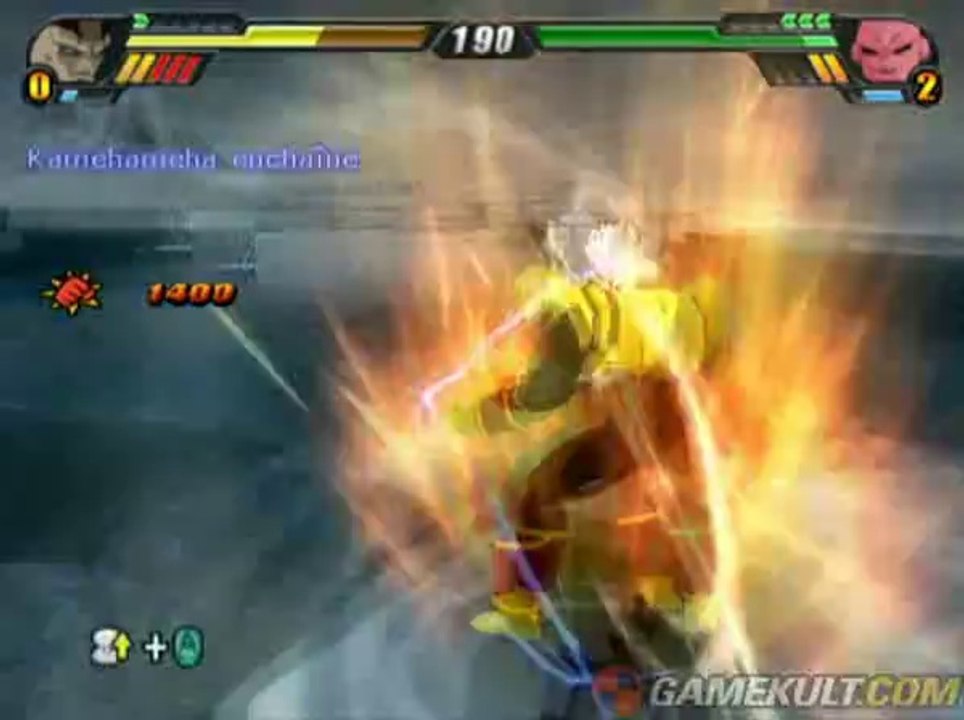 Dragon Ball Z : Budokai Tenkaichi 3 - Baby Vegeta à la peine contre Buu Gotenks