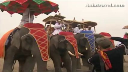 Ganesha Indian God Prayer by Asiatravel.com