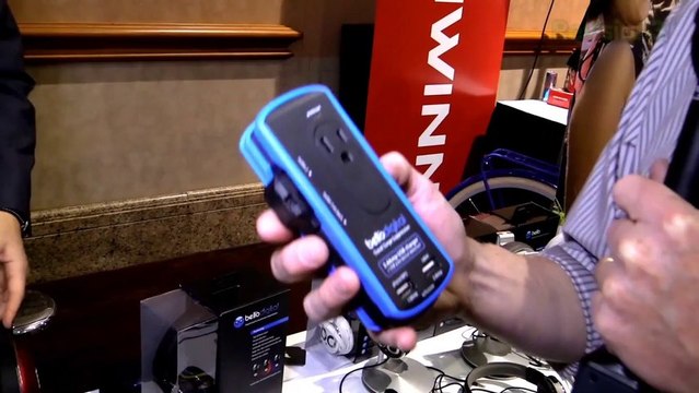 CES 2014: Bell'o Headphones - GeekBeat.TV