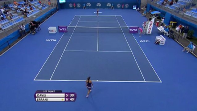 Errani pokonała Davis