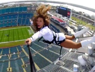 Big jumps above a football stadium : insane !