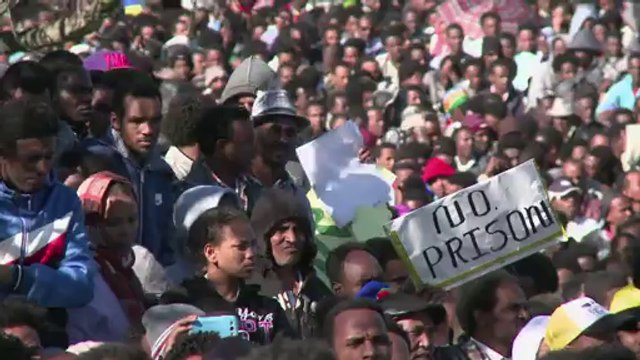 Israël: plus 10.000 migrants africains encerclent le Parlement