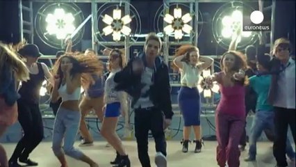 Elyar Fox, la nueva sensación pop británica