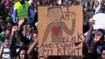 Thousands of African migrants protest outside Israeli parliament