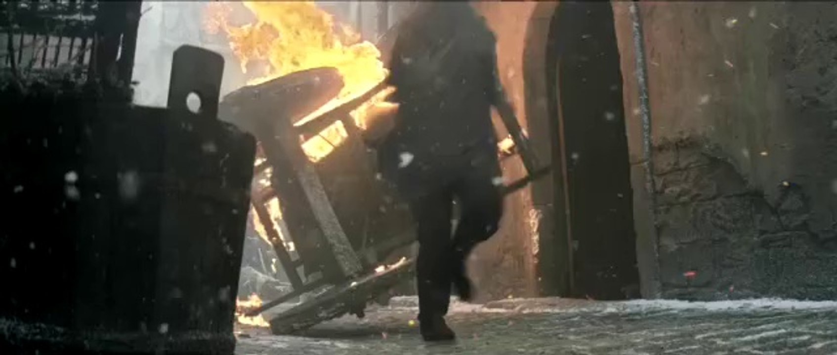 The Elder Scrolls V : Skyrim - Live action trailer