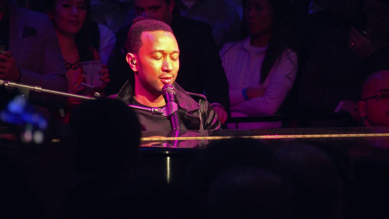 John Legend "Tonight (Best You Ever Had)" Live at CES 2014