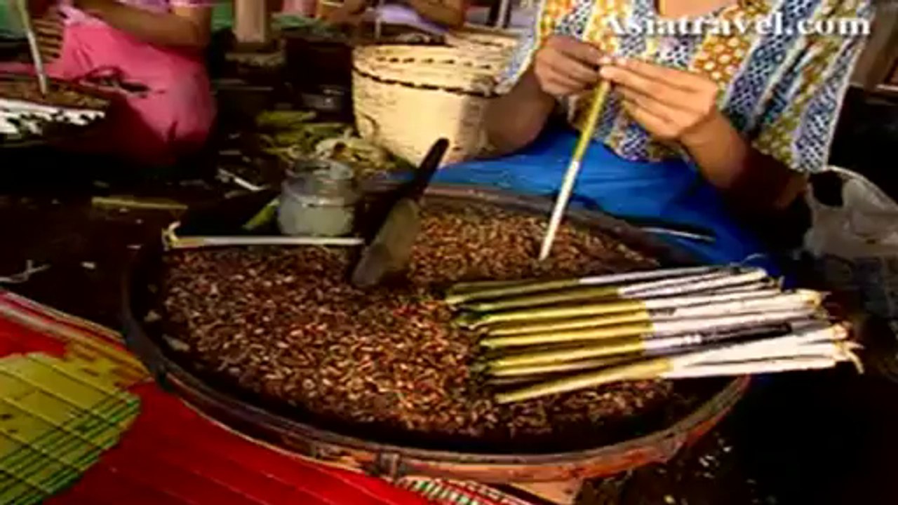 Handicraft, Myanmar by Asiatravel.com