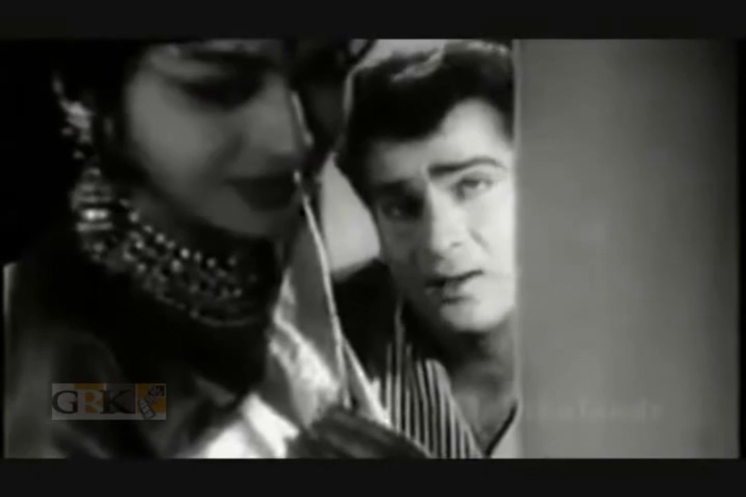 MOHAMMAD RAFI - Jane Bahar Husn Tera Bemisal Hai - PYAR KIYA TU DARNA KYA