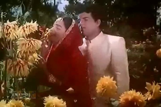 MOHAMMAD RAFI - Kaliyon Ne Ghunghat Khole