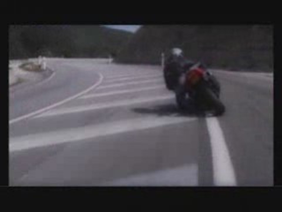 Stunt-attitude:tourist-trophy