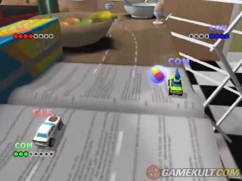 Micro Machines V4 - Course en cuisine