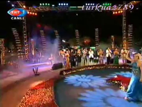 Canan SEZGİN GEYLAN-Kadehinde Zehir Olsa Ben İçerim Bana Getir