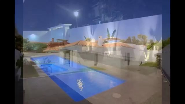 Beachside Villa For Sale in The Golden Mile Marbella