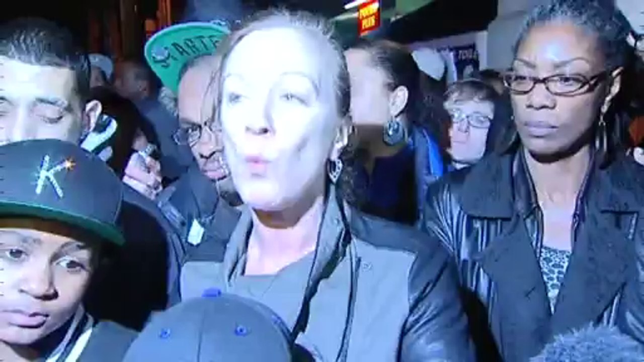 Mark Duggan's aunt wants peaceful fight for justice