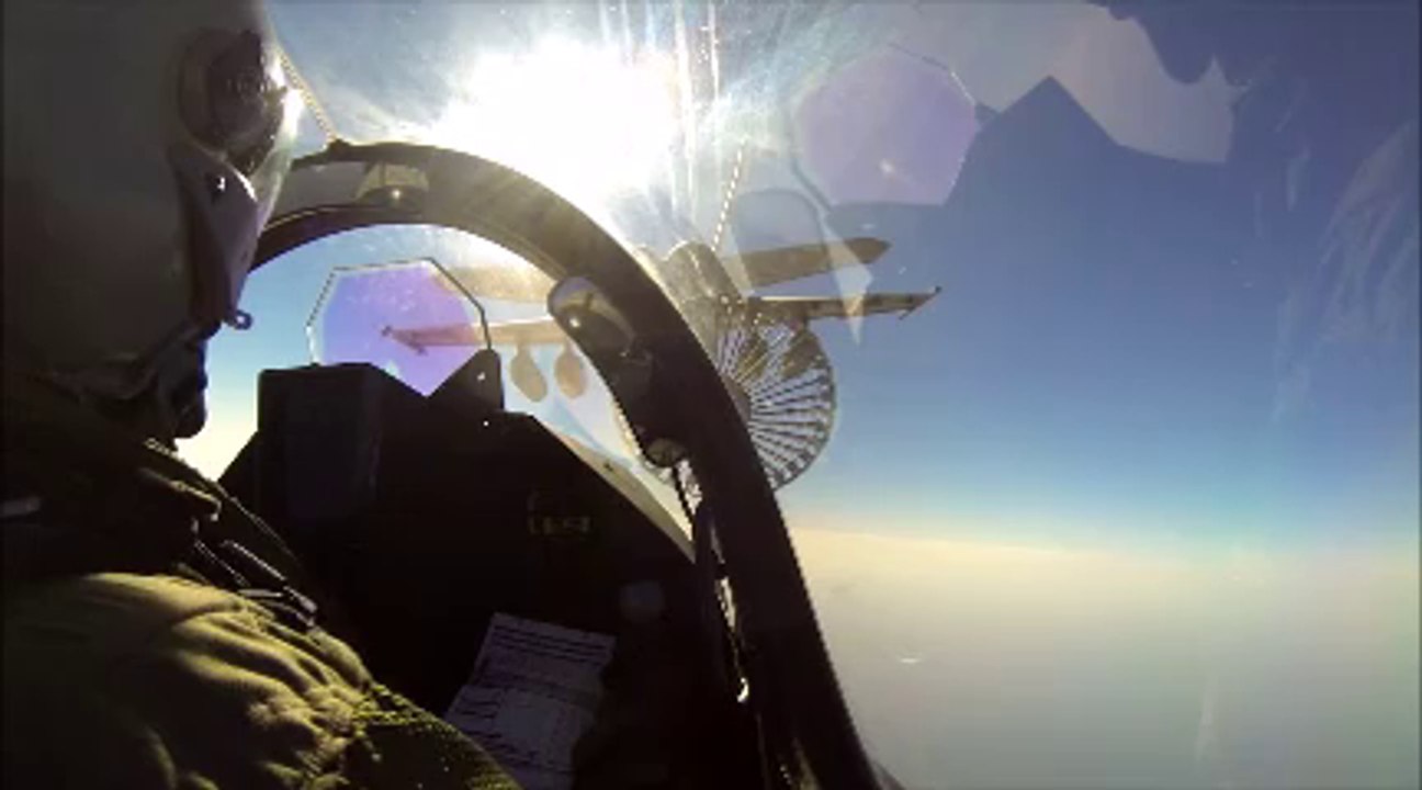 Ravitaillement du Super-Étendard Modernisé par un F18