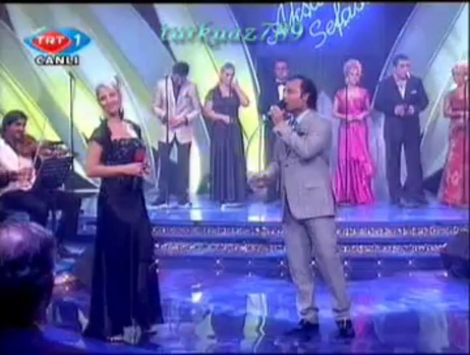 Canan GEYLAN*Yahya GEYLAN-Güller Ve Dudaklar