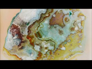 Droga diventa arte di Sarah Schoenfeld