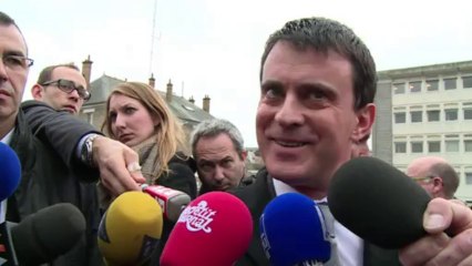 Manuel Valls, chahuté à Rennes, appelle à ne pas s'en "émouvoir"