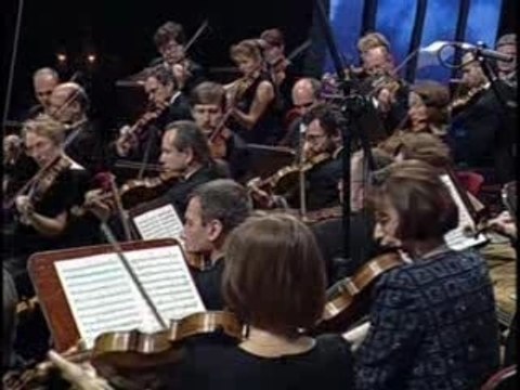 Chopin -Piano Concerto No1 Yundi Li