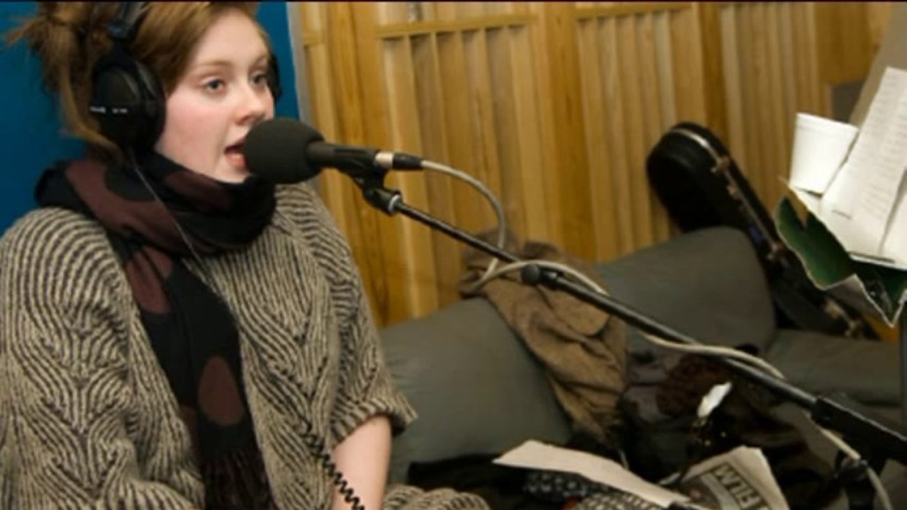 Adele in Radio 1's Live Lounge - 23 January 2008