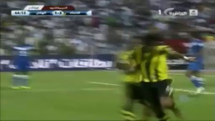 Скачать видео: ‫هدف الاتحاد الثاني ضد الهلال في الجولة 17 من دوري عبداللطيف جميل‬‎