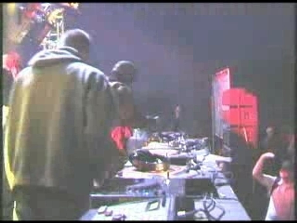 Utah_rave_troops_invade