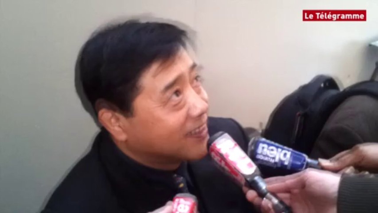 Carhaix. Première pierre de l'usine chinoise de lait à 10 h 58