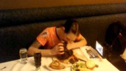Woman Eats 72 Ounce Steak In Less Than 3 Minutes For World Record!!